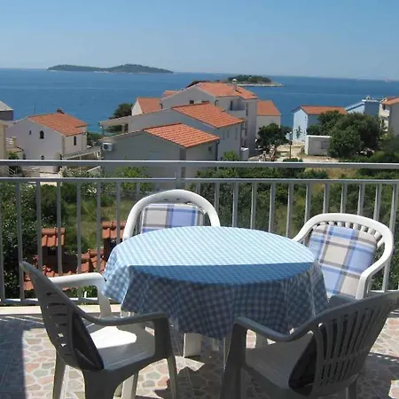 In Rogoznica - Sibenik Riviera 45743 Daire *
